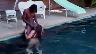 Asian blows black cock poolside