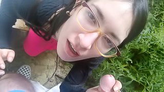 Asian Teen Amateur Blowjob In Public Vacant Lot - lizlovejoy.manyvids.com